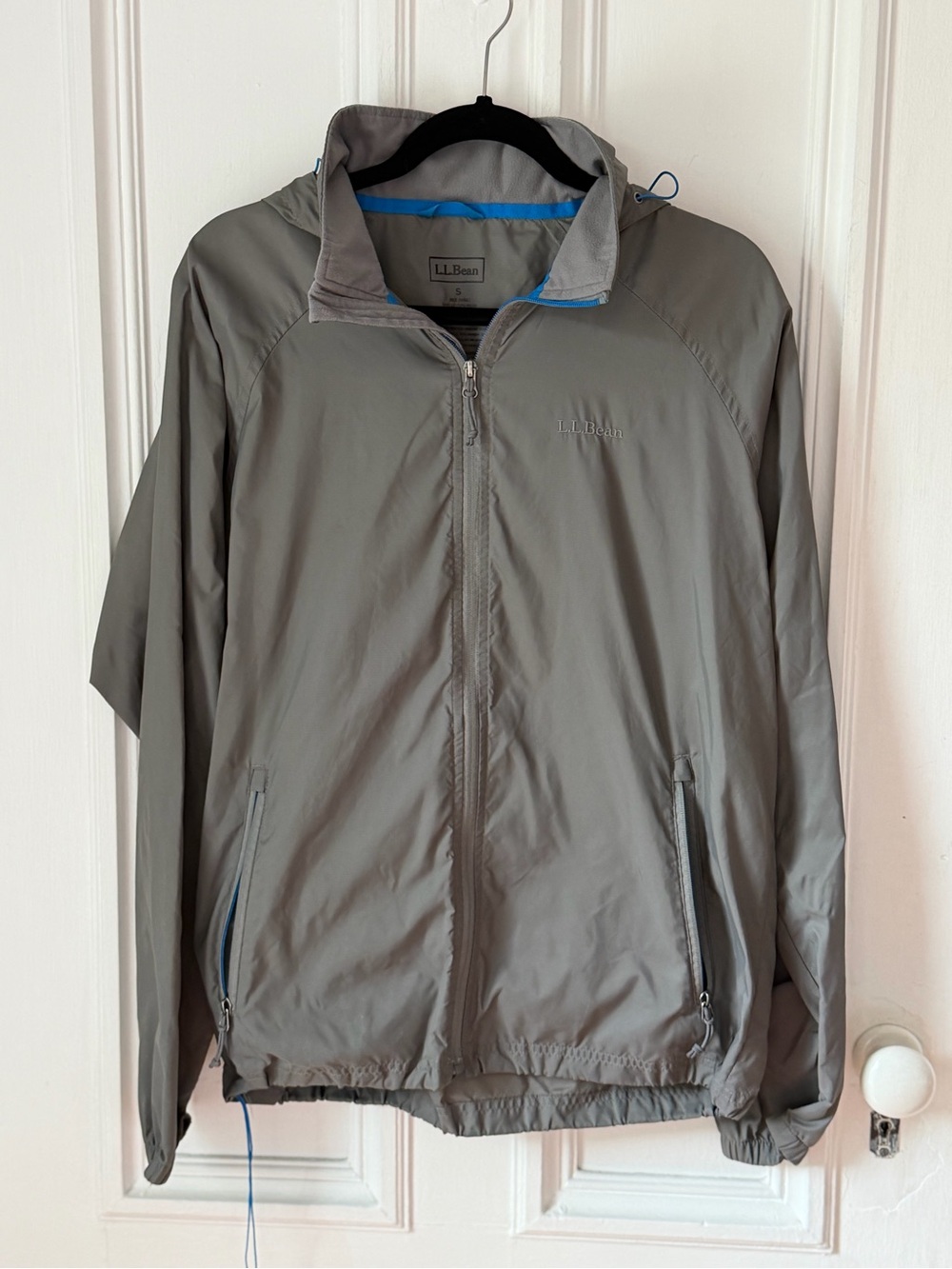 Women’s LL Bean Full Zip High Collar Grey Windbreaker Hooded Size Small